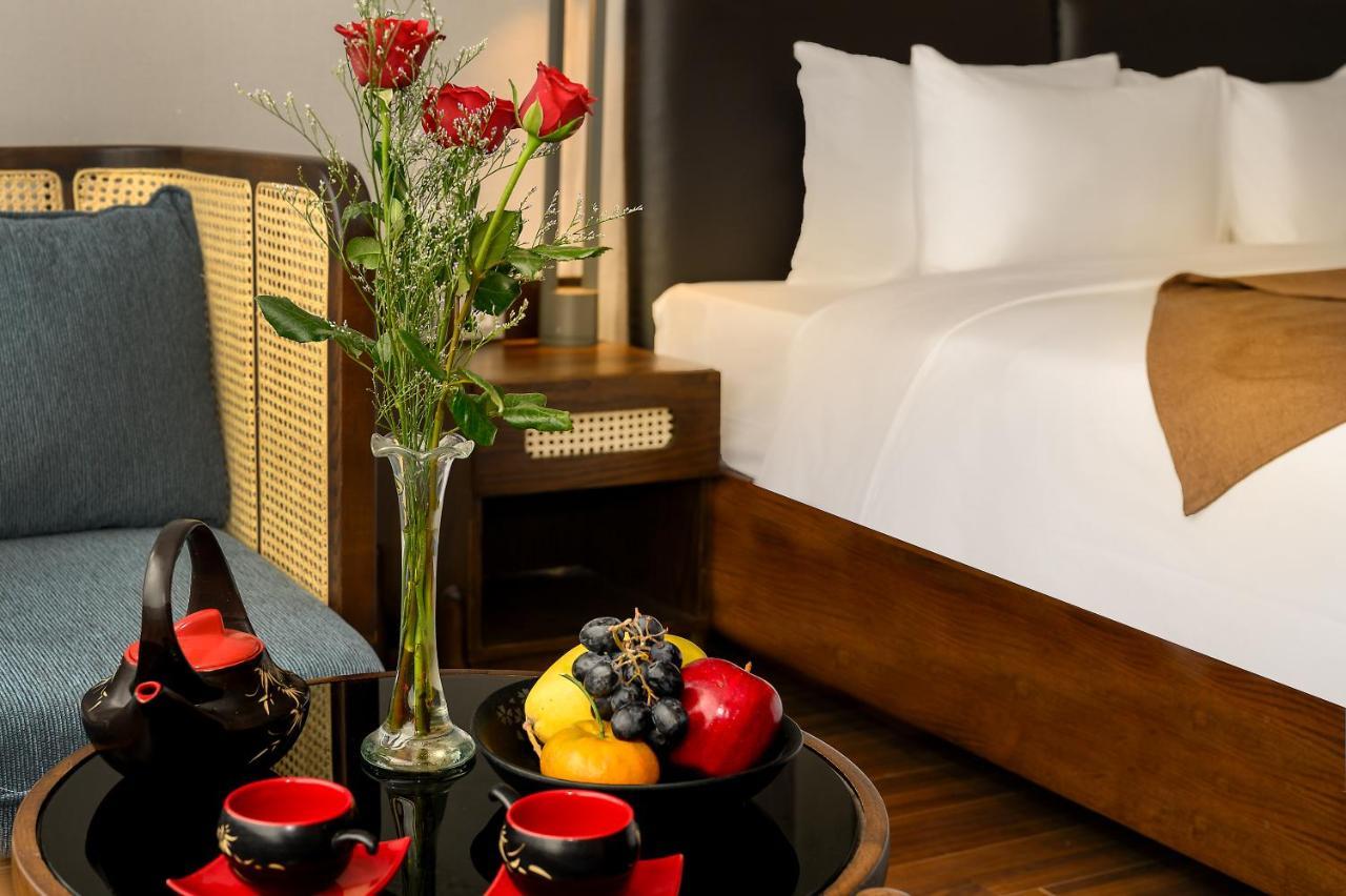 The Blossom Hoi An Ocean Front Hotel & Spa ภายนอก รูปภาพ