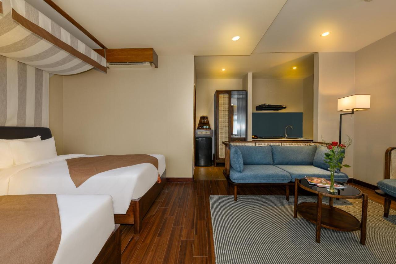 The Blossom Hoi An Ocean Front Hotel & Spa ภายนอก รูปภาพ
