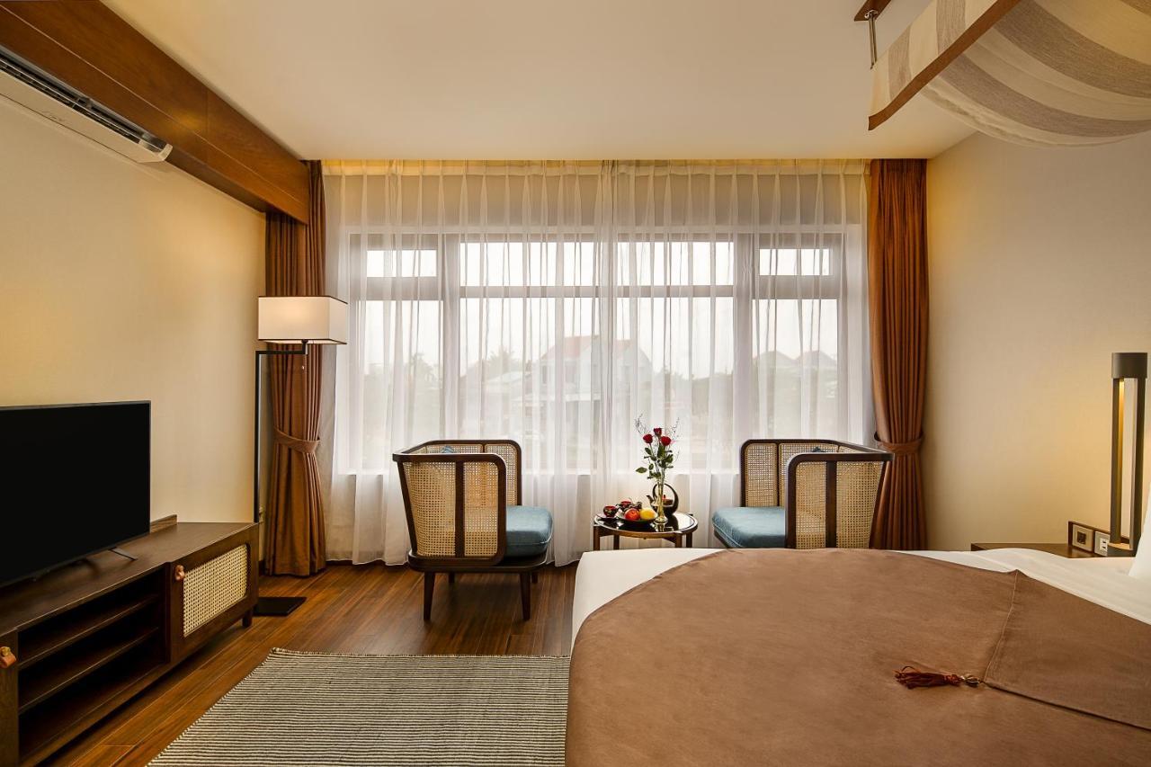The Blossom Hoi An Ocean Front Hotel & Spa ภายนอก รูปภาพ