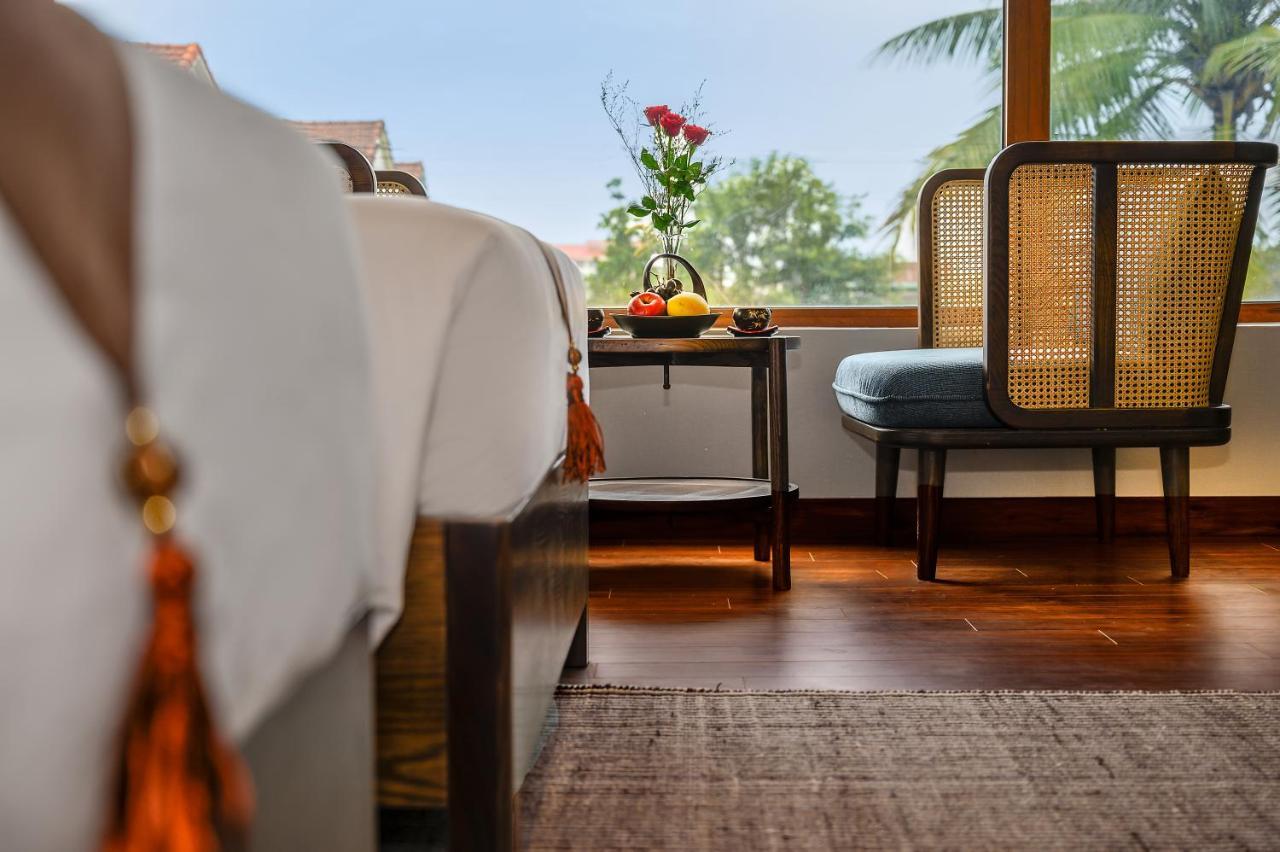The Blossom Hoi An Ocean Front Hotel & Spa ภายนอก รูปภาพ