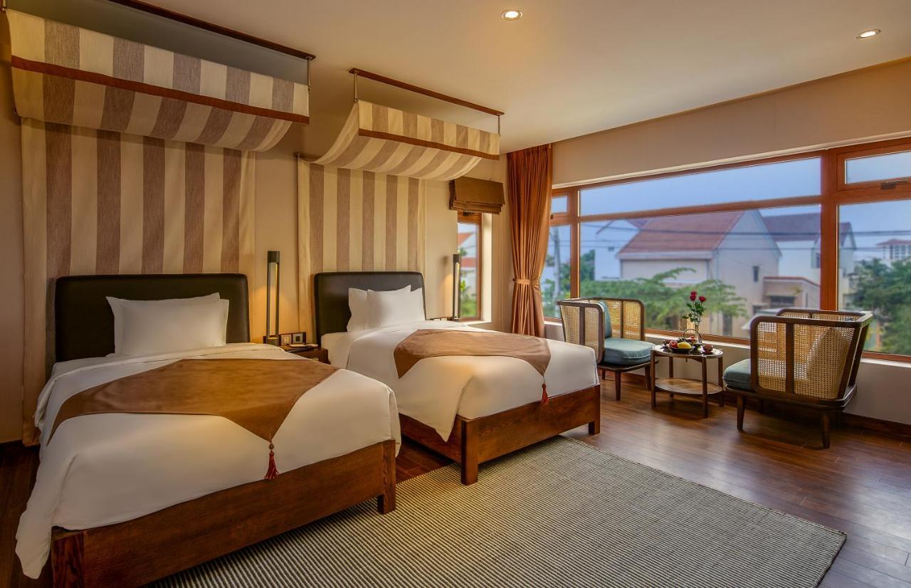 The Blossom Hoi An Ocean Front Hotel & Spa ภายนอก รูปภาพ