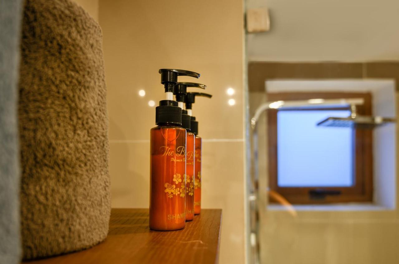 The Blossom Hoi An Ocean Front Hotel & Spa ภายนอก รูปภาพ