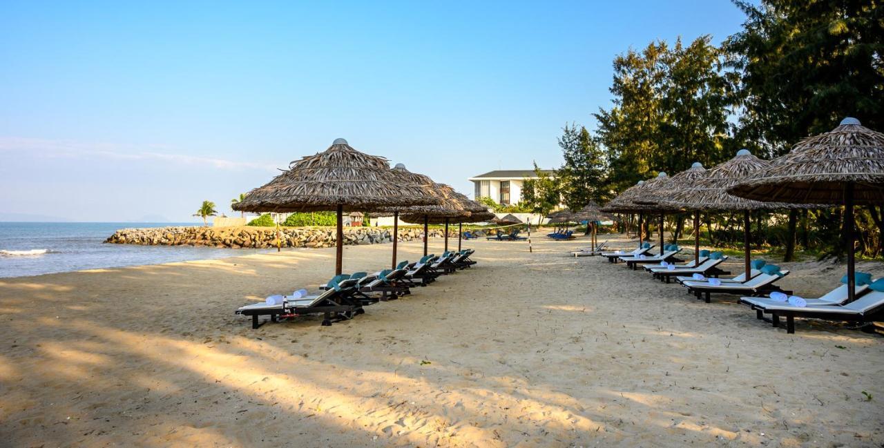 The Blossom Hoi An Ocean Front Hotel & Spa ภายนอก รูปภาพ